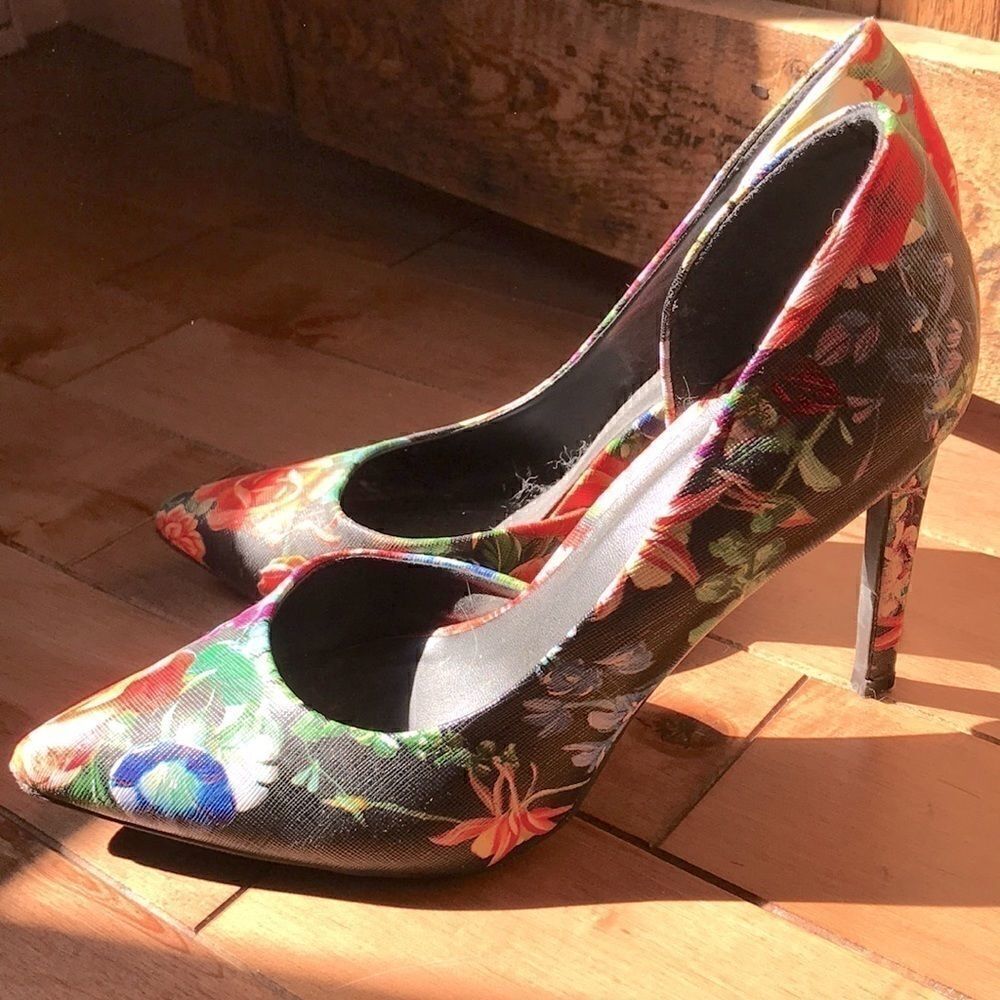Le château floral heels 🌺 Host pick! 🌸